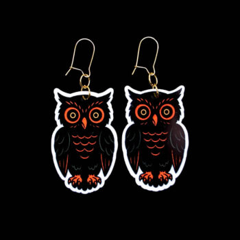 Vintage Owl Earrings. These earrings are made with acrylic and hand heat pressed. Comes with 18k plated gold hooks that is nickel free. Easily put loop through ear and hook back so the earring doesn’t fall out.