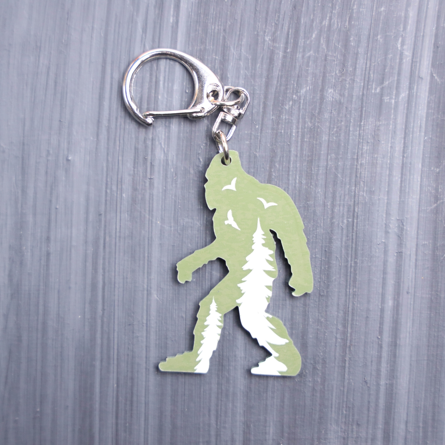 Bigfoot Forest Engraved Green Bag Tag